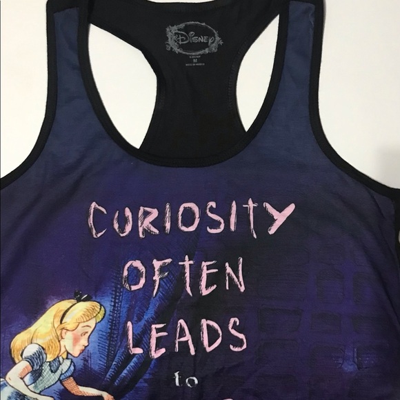 Disney Alice in Wonderland Tank and 2 Tsum Tsum Characters - Picture 9 of 11